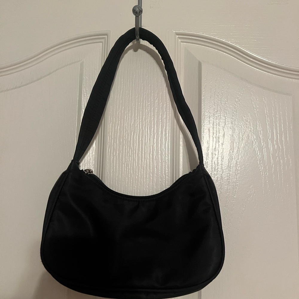 Black Shoulder Bag